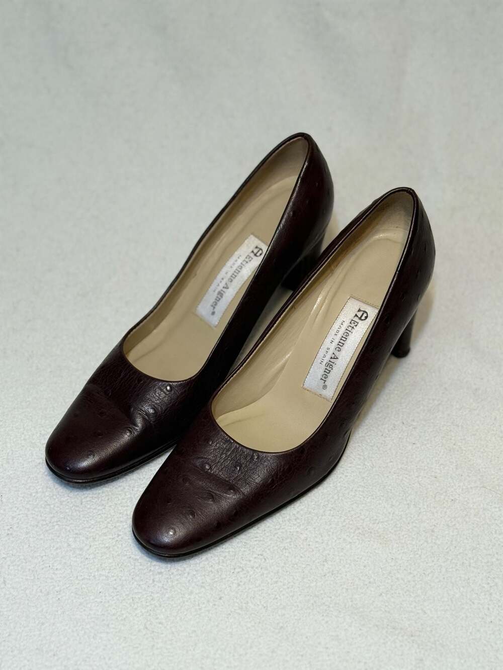 Etienne Aigner Dreamer Ostrich Embossed Leather Pumps Size 7.5M